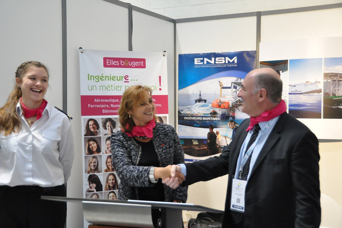 Signature du partenariat avec l'ENSM au salon Seanergy Normandy