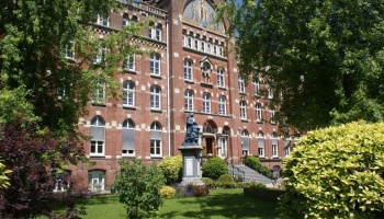 Lycée général privé Saint Adrien La Salle