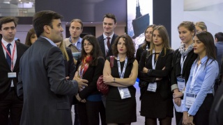 Elles bougent au salon Euronaval !