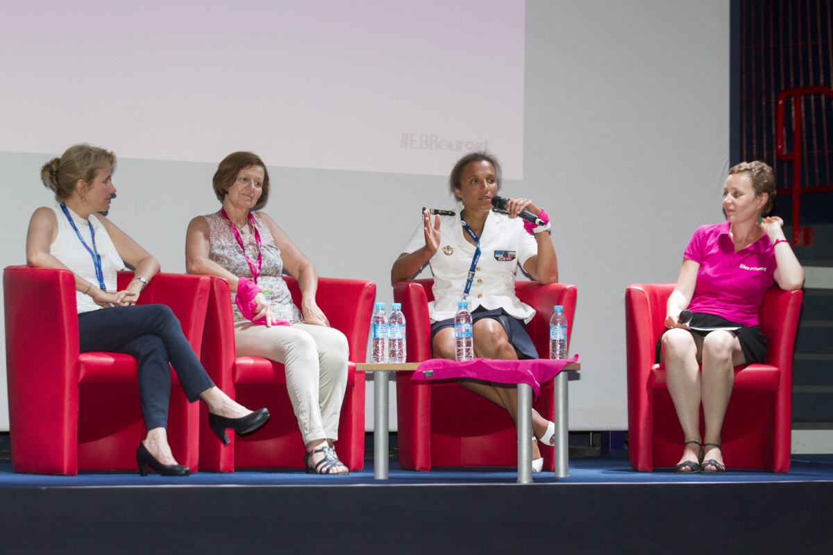 Elles Bougent s'envole au Bourget : table ronde avec les marraines Safran, Marine Nationale et Dassault Aviation