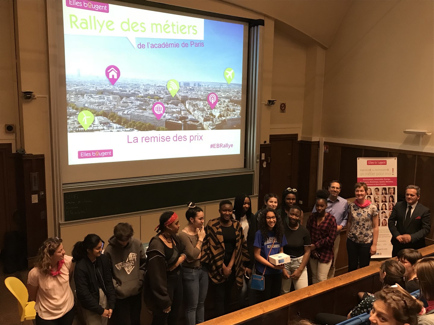 Rallye des métiers 2018 : 80 filles en piste vers une orientation moins stéréotypée