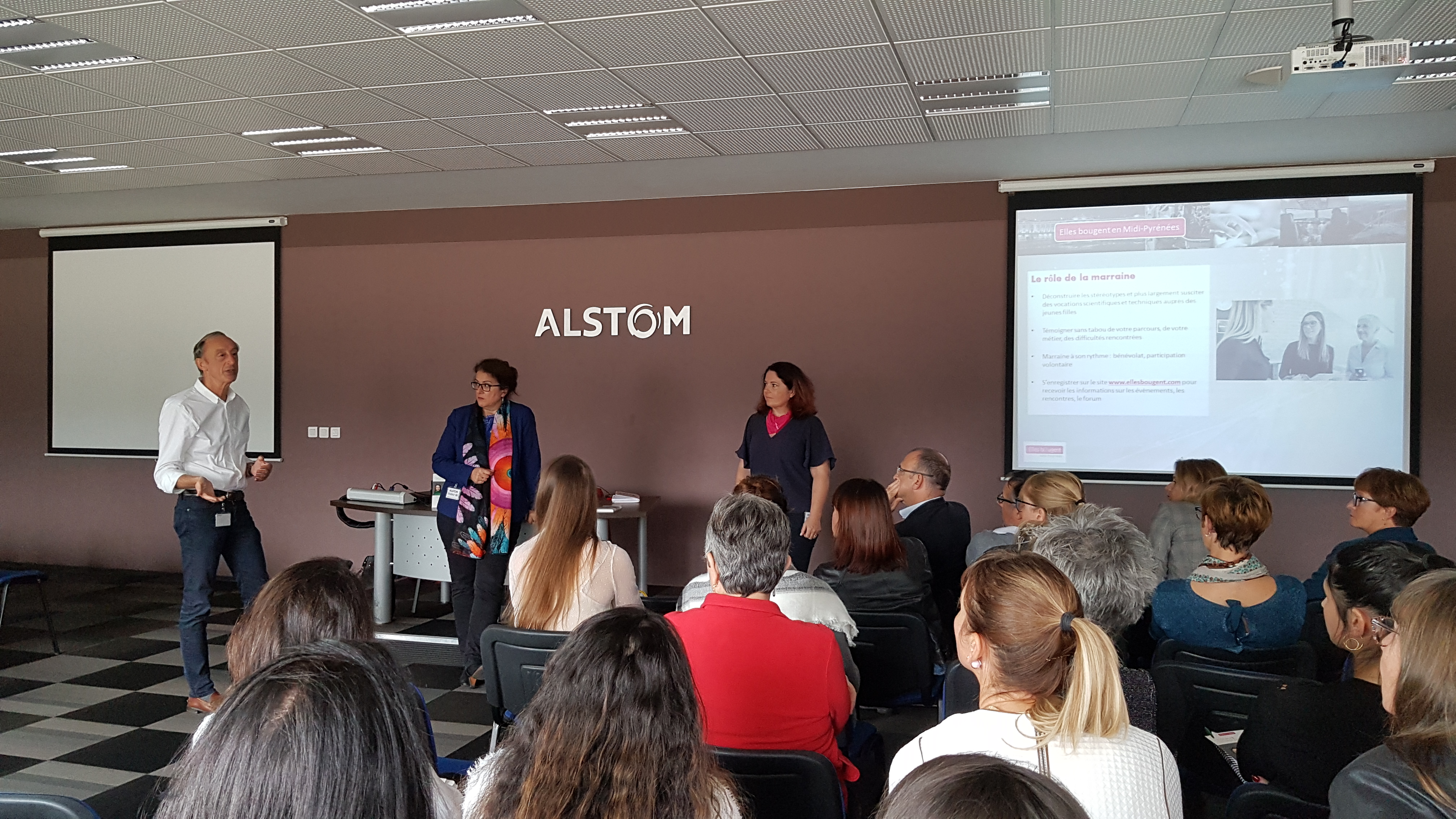 Présentation de l'association Elles Bougent chez Alstom à Tarbes par la délégation Midi-Pyrénées