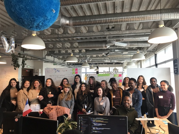 Elles innovent pour le Numérique en Ile-de-France : visite de la Thales Digital Factory