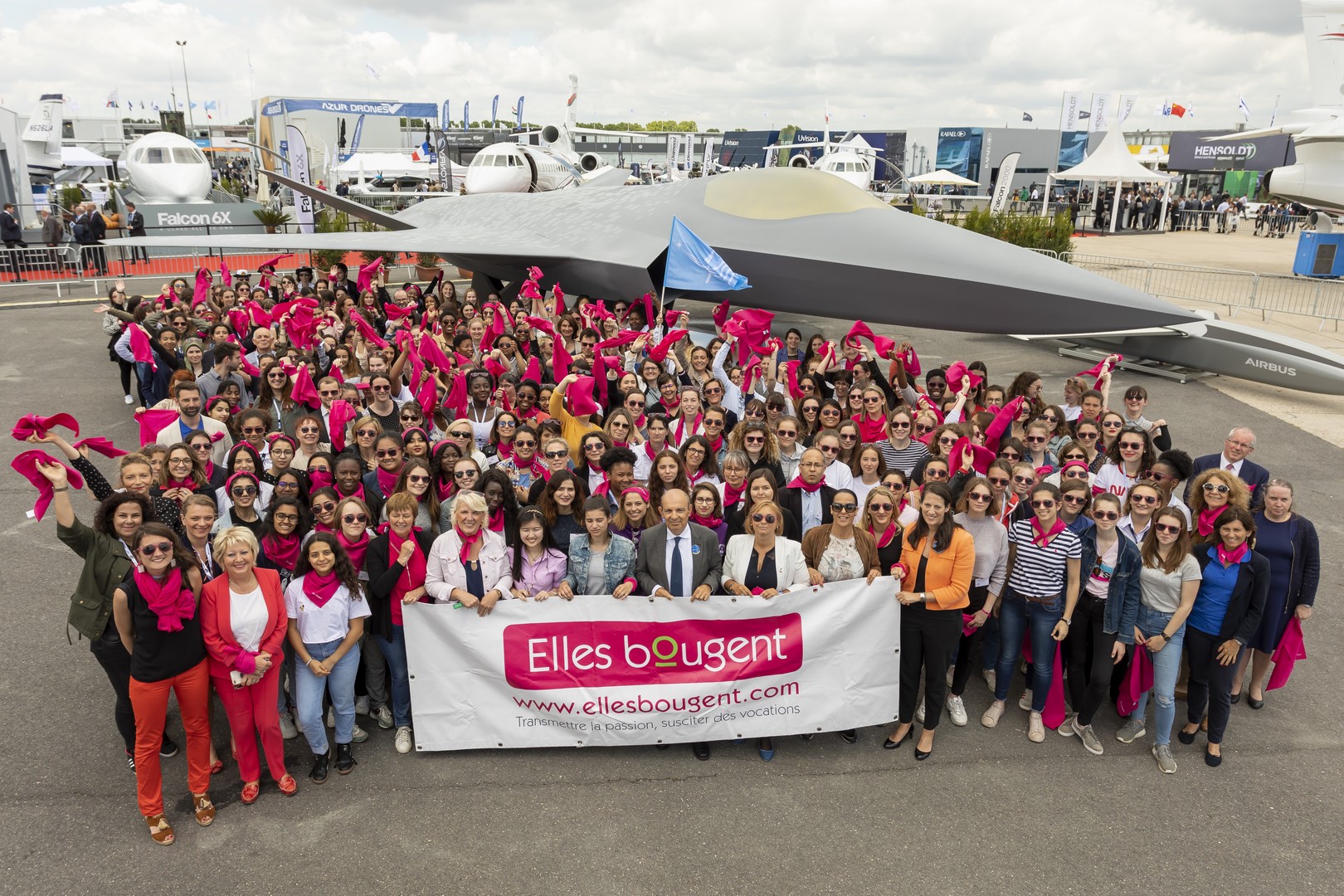 La passion à portée d'Elles : Découverte des métiers de l'aéronautique au Salon du Bourget