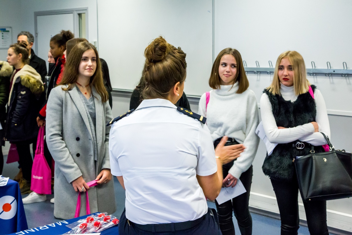 elles-bougent-enac-2019_022.zoom.jpg