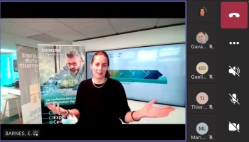 Rencontre virtuelle et découverte passionnante au cœur d'un showroom Siemens !