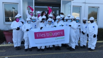 8 mars 2022 « Elles bougent Lorraine se mobilise pour la journée des Droits des Femmes » Chez TotalEnergies à CARLING (Moselle)   
