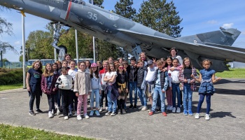 Elles Bougent en Primaire - Partie 2 - Visite des CM2 de Charles de Foucaud chez Thales le 2 mai