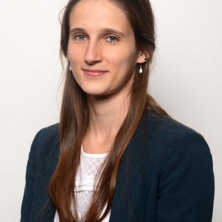 Emmanuelle C.