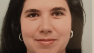 Lucia R.